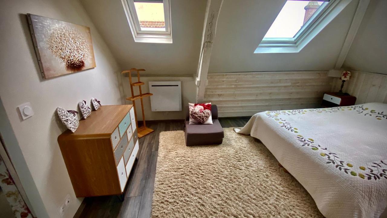 Ferienwohnung Sous Les Toits D'Honfleur Exterior foto